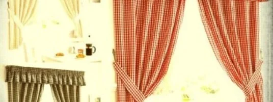 Chic Kitchen Curtain Ideas
